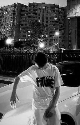 малышка любит дилера