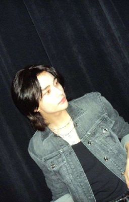 Самовлюбленный красавчик университета Хван и новенькая Т/И