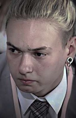 спасай меня (Кира Медведева и Т/И)