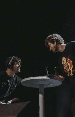 Останься прошу, я не переживу это снова...