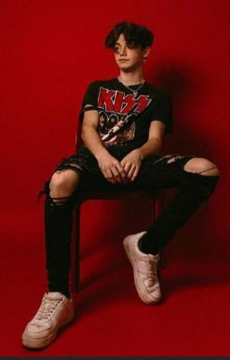 🌹гимнасточка🌹фф про Пэйтона и ти 