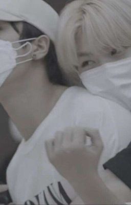 эта чертова вспышка фотокамеры...(Хёнликсы📼)