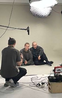 В полной темноте .../Слово пацанп /