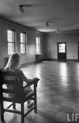 Псих Больница