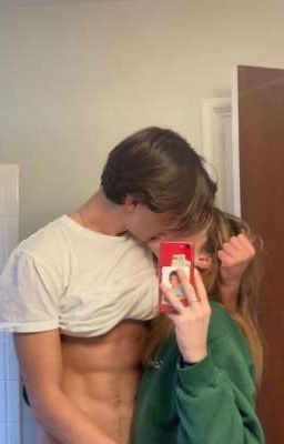 Ученица и учитель физкультуры