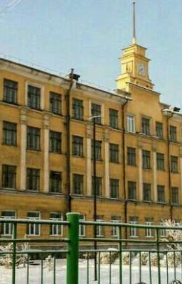 школа для богатых подростков