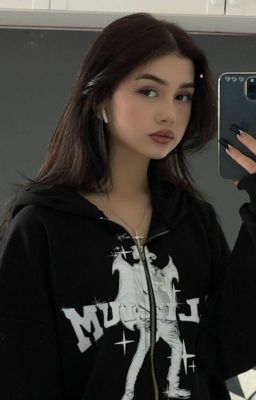 Весёлая малышка