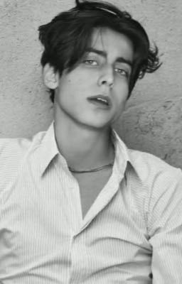 👑 Король школы 👑 Aidan Gallagher 