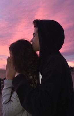 Влюблена и знаменита