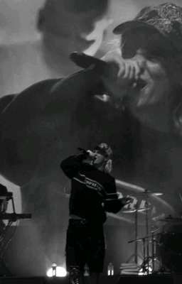 ну поговори со мной..я так скучаю..