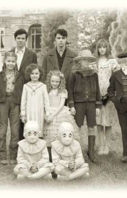 Дом странных детей. Мисс Перегрин