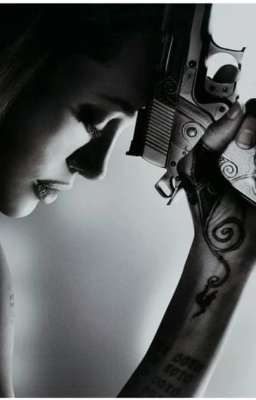 Я наемный киллер в 9-м поколении.     ЗАМОРОЖЕННО