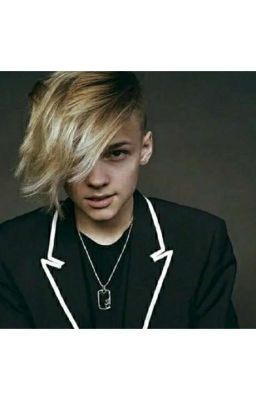 Танцовщица и судья