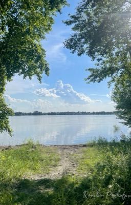 ты пахнешь июнем 