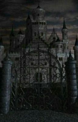 Очень интересное лето, с вампиром ...