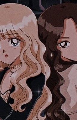 Лепестки цветущей вишни