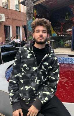 хватит бегать за мной, куертов! 