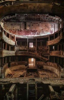 заброшенный театр