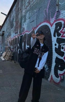 Ты дебютировала в скз, но Хёнджин твой одноклассник младших классов 