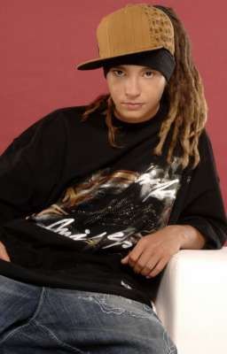 Том Каулитц ненавидит тебя,но потом...