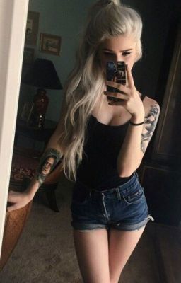 Университетская Шлюха.