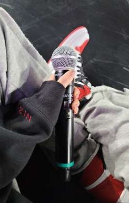 он, она, музыка