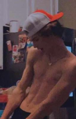 как будто тихоня...