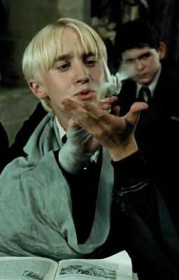 Враг Т/и) Драко Малфой