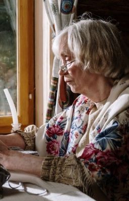 Можно я привезу к вам маму...ненадолго? Она очень скучает по дому...