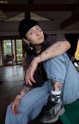 Вы мой преподаватель?!