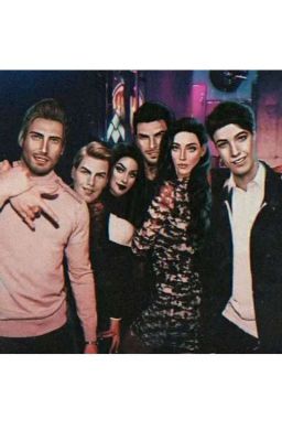 Тихоня Уокер.