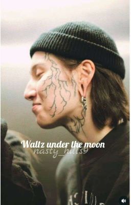 |Waltz under the moon| Виолетта Малышенко. 