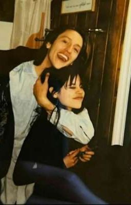 Уэнздей и Ксавье 