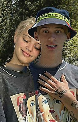 Враги или Пара?