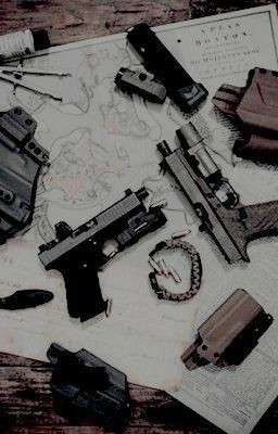 Киллер и шпионка