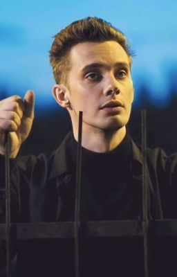 условный мент. От ненависти до любви. В шаге от смерти