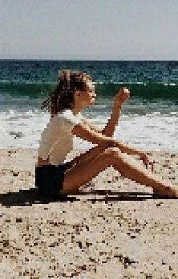 Малышка с берега.