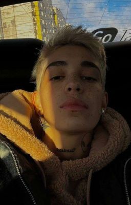 Ты..не такая как все,тебе позволено больше.